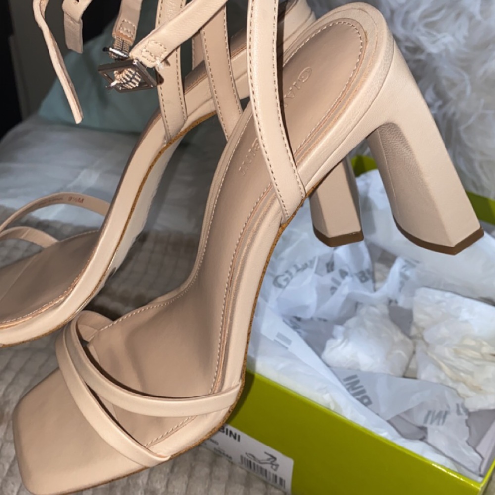 strappy sandals heels